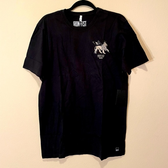 Black Shirt Men Iron Fist Medium - Picture 1 of 5